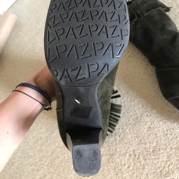 Paz suede boots with fringe, fits like a size 6 - Picture 2 of 5